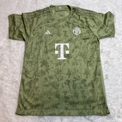 FCB Adidas Bayern Munich 2023 Wiesn Green Oktoberfest Jersey Men’s XL Slim