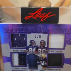 2022 Leaf Football Heroes Purple #FH-3 2/6 Game-Used Jersey Relic Auto