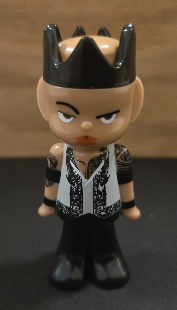 2026 Ghostwrite WWE * THE ROCK BASE FIGURE /1500 * qty available
