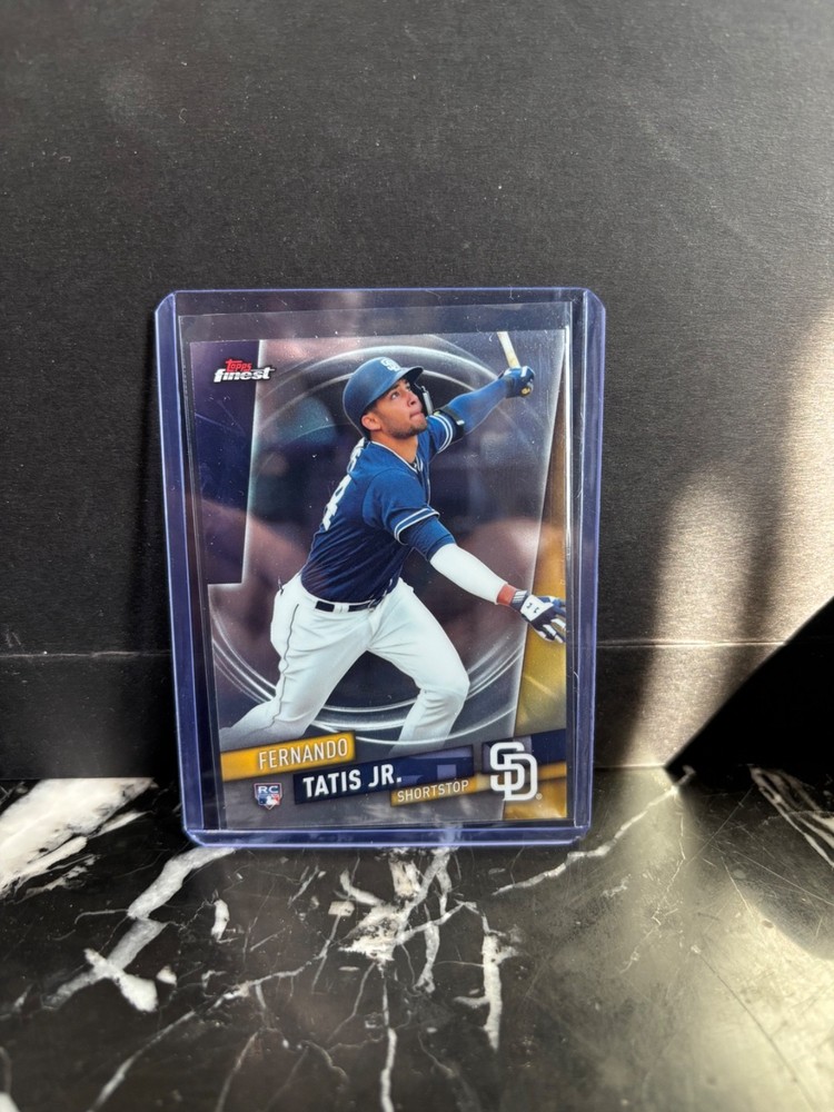 2019 Topps Finest – Fernando Tatís Jr. #85 (RC)