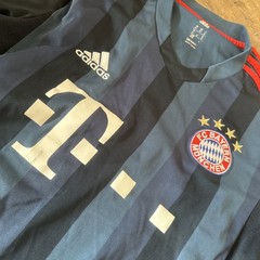 Adidas FC Bayern Munich Away Shirt Dark Blue Stripes ClimaCool Football Jersey M