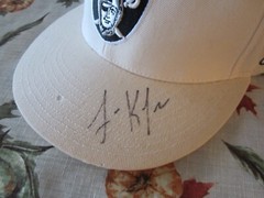 Oakland Raiders Signed hat – Unknown Player – No COA