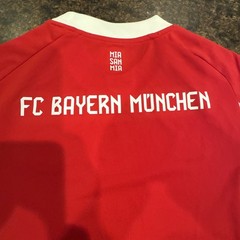 Women’s Adidas FC Bayern Munich Home Jersey 25/26 New Size Small JN8514 Original