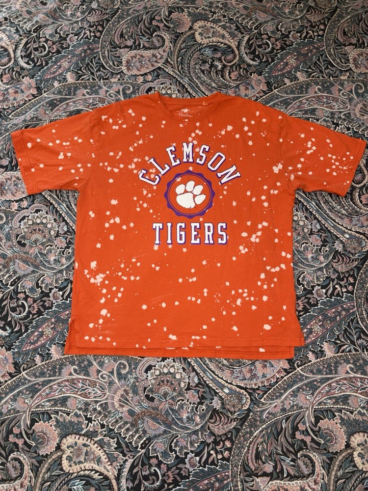 Clemson Tigers Unisex Bleach Tee Size Small 100% Cotton