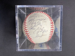 2005 College World Series ⚾️ Baseball NCAA Championship Team Autographs Nebraska