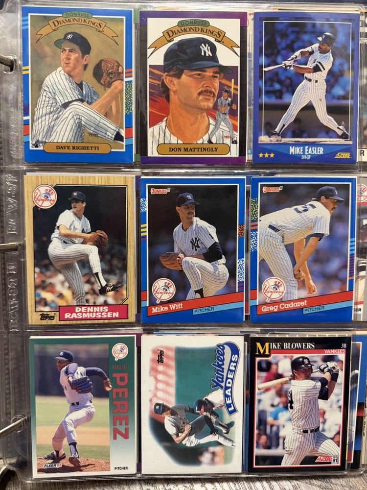 Lot Of 200 New York Yankees Baseball Cards – Don Mattingly, Bernie Williams