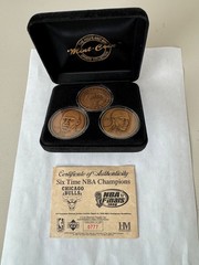 3,COIN,SET,6 TIME CHAMP,1998 NBA BRONZE MEDALLIONS M,JORDAN,S,PIPEN