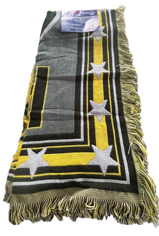 The Northwest Company NFL Green Bay Packers Tapestry Jacquard Woven Throw 50×60”