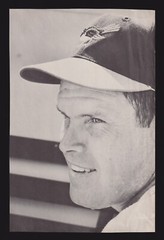 1962-65 Robin Roberts ORIOLES UNSIGNED 6-7/8 x 10-1/2 MAGAZINE PHOTO #8