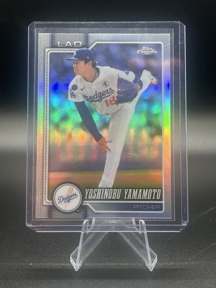 2026 Topps Chrome Yoshinobu Yamamoto Refractor #75 Los Angeles Dodgers
