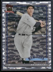 26 Topps #91B2-49 Joe DiMaggio 91 Topps Baseball 35th Crackle Foil (Series Two)