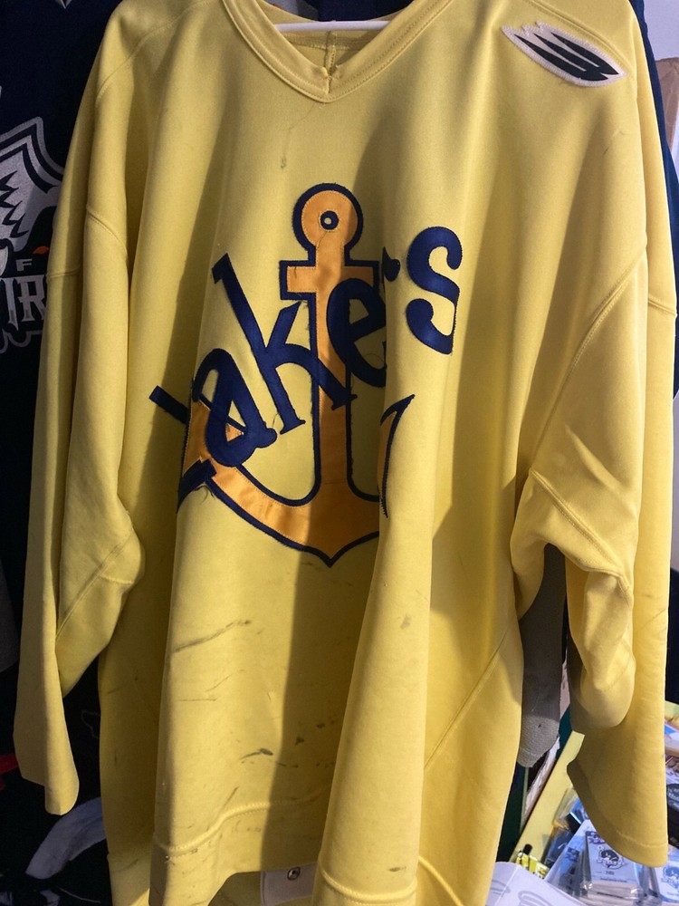 CCHA LAKE SUPERIOR STATE UNIVERSITY GAME WORN PRACTICE HOCKEY JERSEY