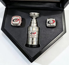 2PCS Carolina Hurricanes 2026 Stanley Cup Championship Ring &Trophy Set W Box