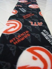 New ATLANTA HAWKS Team Logo Basketball Scarf Fabric Fleece 60″ Long 9″ Wide