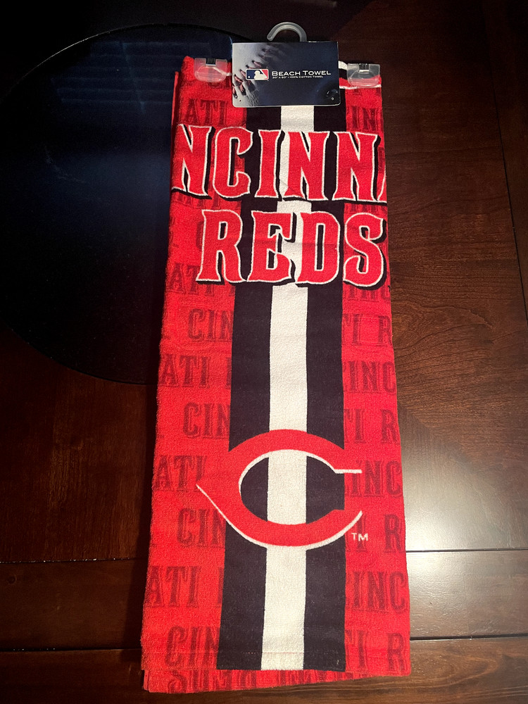 CINCINNATI REDS McAETHUR BEACH TOWEL 30″X60″ 100% COTTON 2009 ORIGINAL PACKAGE