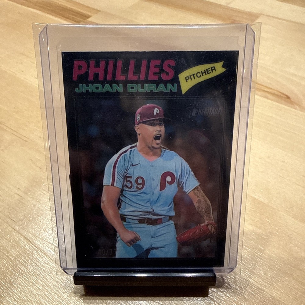 2026 Topps Heritage – Jhoan Duran #14 Chrome Black Refractor /77