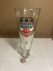 CHICAGO BULLS SIX TIME CHAMPIONS GLASS LIMITED EDITION Numbered #1379 Of #3000