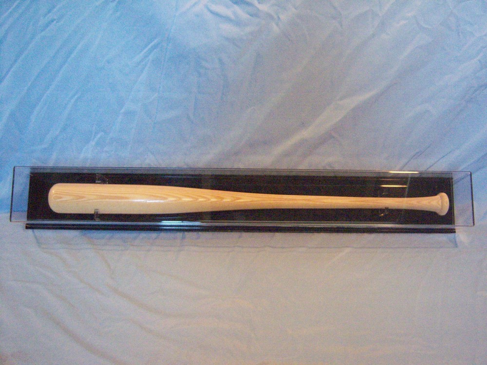 Baseball bat horizontal wall mount display case 85% UV filtering acrylic MLB