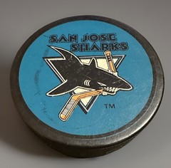 San Jose Sharks Vintage NHL Official In Glas Co Hockey Puck