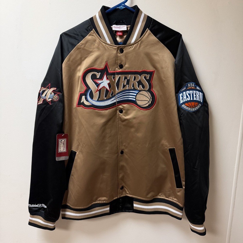 NWT Mitchell & Ness Philadelphia 76ers Gold Iverson Era Logo Satin Jacket Mens L