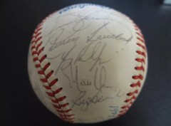 1989 Oakland Athletics Team Baseball 31 Autographs ENTIRE STAFF Beckett COA !
