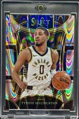 Tyrese Halliburton RARE SILVER WAVE REFRACTOR SSP INVESTMENT CARD PACERS MINT