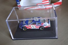 2007 Dale Earnhardt Jr #8 Budweiser Stars Stripes NASCAR 1:87 Die-Cast Race Car