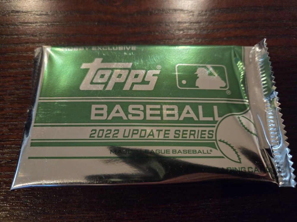2022 Topps Update Series Baseball Factory Sealed Silver Pack 4 Cards Inside QTY