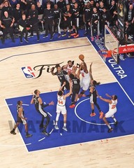New York Knicks OG ANUNOBY Tip In Glossy 8×10 Photo Basketball Print Poster