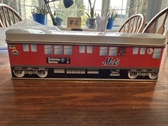2000 NLC NY METS metal tin subway car 7, Very Good Condition, Free Shipping.