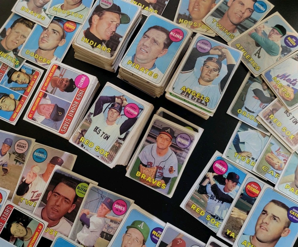 1969 Topps Baseball Set Builder Lots – 50 Different Vintage Cards