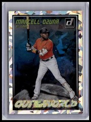 2018 Donruss #OW11 Marcell Ozuna Out of This World Crystal
