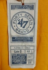 Boston Bruins NHL Hockey ’47 Brand Womens T-Shirt Top L SLIM * Yellow Scoop Neck