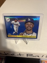 MOOKIE BETTS BLUE HYPER PRISM REFRACTOR 2025 Topps Chrome Platinum – Dodgers