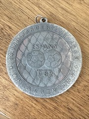 Vintage World Cup Medal Fifa 1982 Medal Campeonato Mundial De Futbol Espana