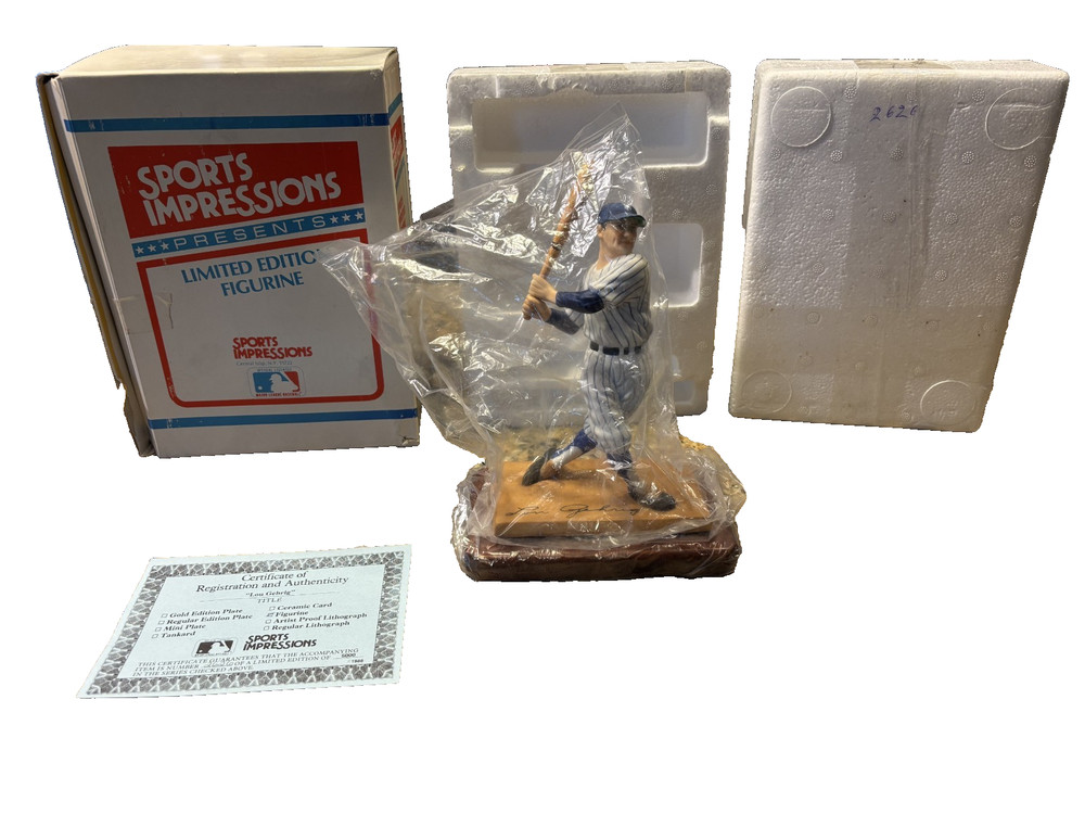 1988 Lou Gehrig New York Yankees Sports Impressions Limited Figurine 1884/5000