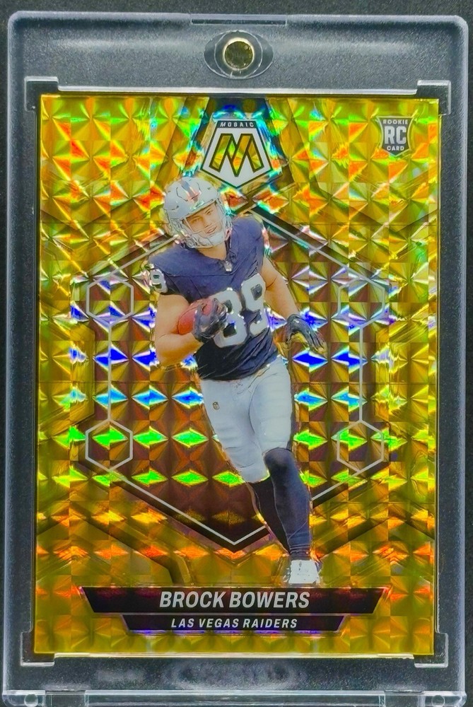 Brock Bowers RARE ROOKIE RC GOLD REFRACTOR INVESTMENT CARD SSP RAIDERS MINT