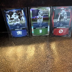 CeeDee LAMB Blue MiCAH PARSONS Red KAYVONTAE TURPIN Foil UNO ELITE FOOTBALL CARD