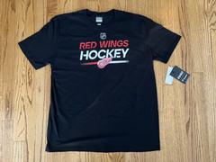 Detroit Red Wings Hockey Authentic Pro Black T-Shirt MEN’S XL BRAND NEW!