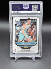 2020 Panini Prizm LaMelo Ball Rookie Signatures (RC) Auto PSA 8 #LMB