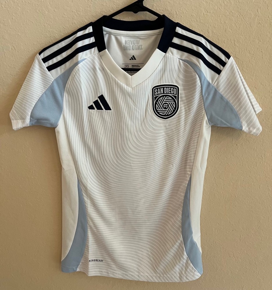 San Diego FC 2025/26 Away Jersey – WOMENS 2XS – Adidas – Retails $100 – NWT