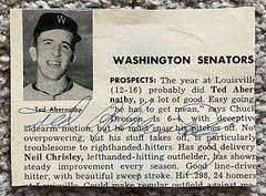 Ted Abernathy signed 2.5×3.5 clipping – Senators – light creasing