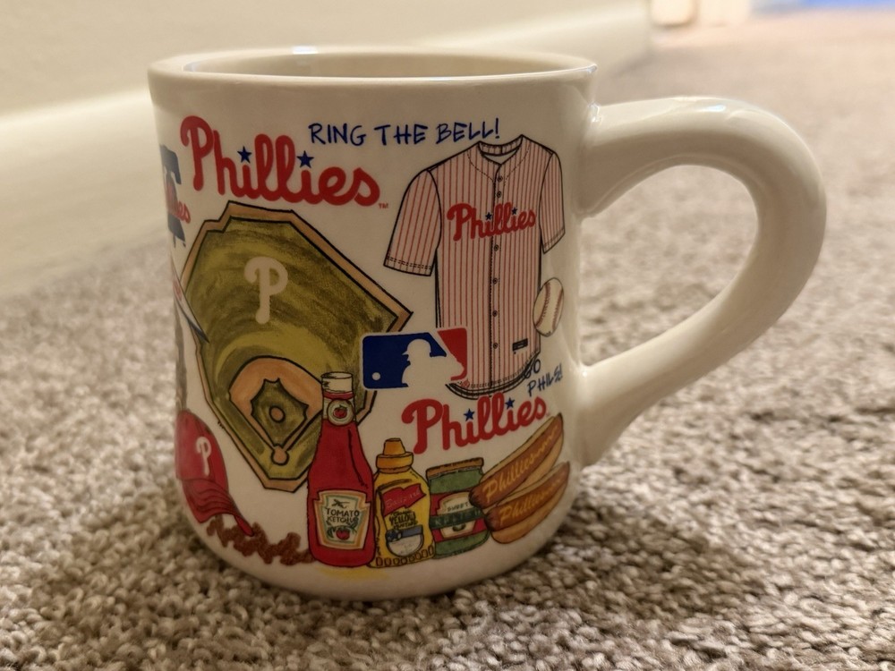 PHILADELPHIA PHILLIES ICON 20oz. CERAMIC MUG/CUP!