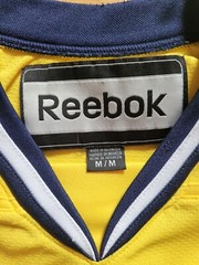 Reebok M Michigan Wolverines CCHA CHL OHL NHL Alternate Hockey Jersey