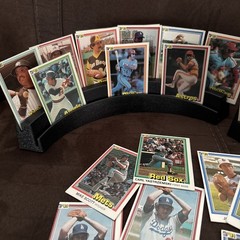 1981 Donruss 42 Assorted Cards. Jackson, Rose, Fingers, Palmer, Bench. More