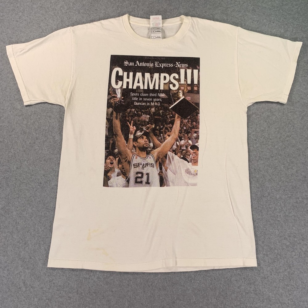 Vintage San Antonio Spurs Shirt Mens Large White NBA Fruit Of The Loom Champs