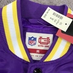 Minnesota Vikings Jacket Mens Medium Purple NFL Football Ultra Game Bomber NWT