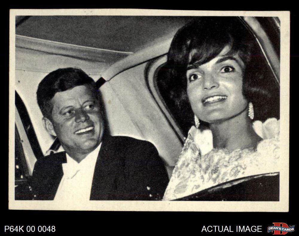 1964 Topps #68 JFK & Jackie Dinner In Paris 6 – EX/MT