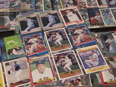 Roger Clemens Lot Of 400+ Cards Most 1986 To 1990s W/Inserts In Album Pages