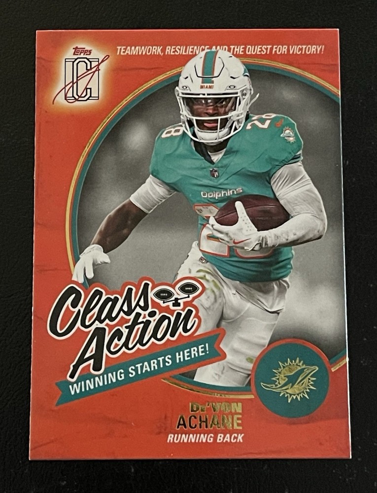 Topps 2025 Signature Class De’Von Achane Class Action Dolphins – FREE SHIPPING